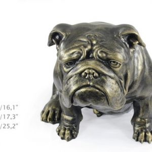 Escultura de Bulldog Inglés a tamaño natural